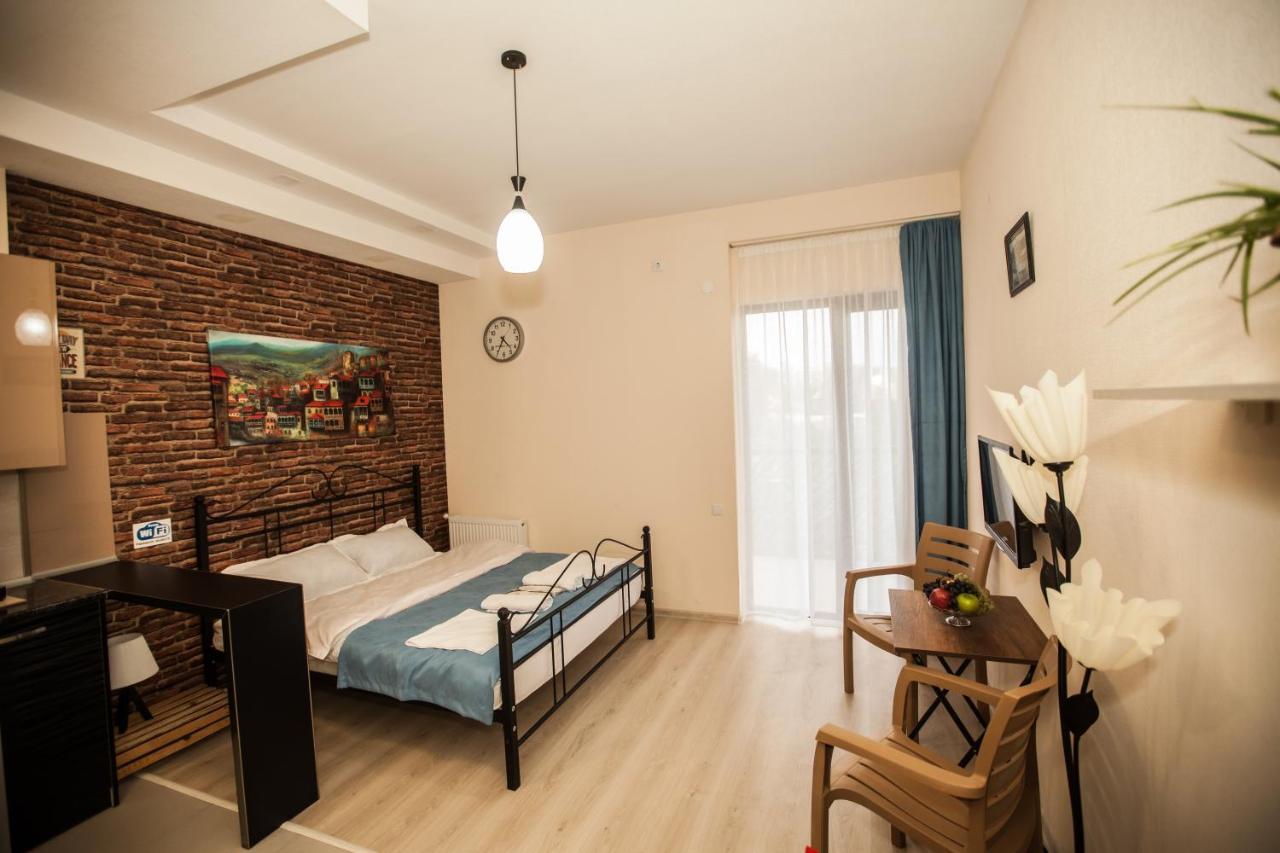 Anri'S Apartments Studio Tbilisi Exterior foto